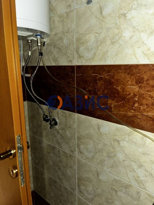 Продава се Двустаен апартамент в к.к. Елените - 74 кв.м за 676 €/кв.м - Снимка #3