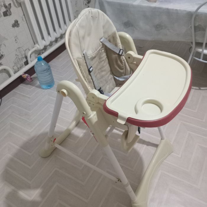 Коляска,столик для кормления