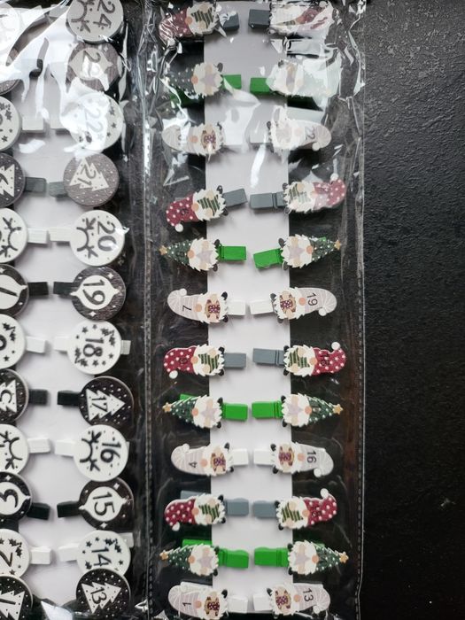 Коледен календар Комплект 24 дървени щипки за адвент календар 3 вида