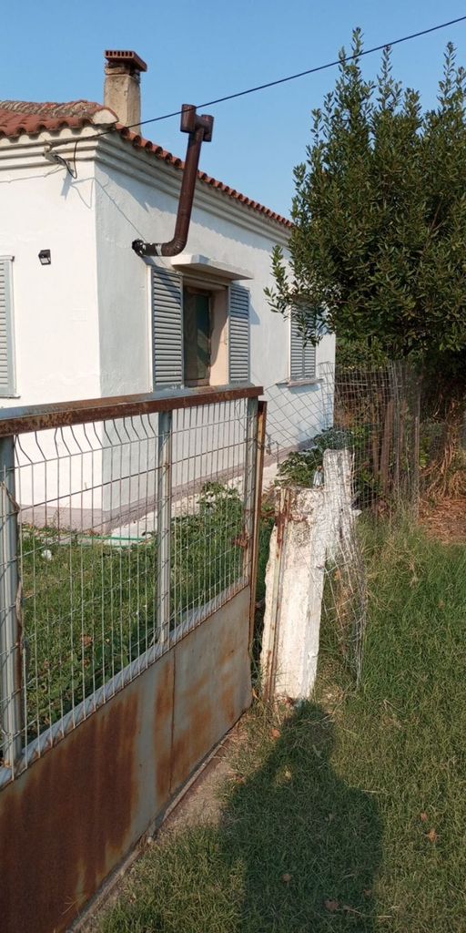 Продава се Къща в Кърджали, Център - 120 кв.м за 317 €/кв.м - Снимка #1