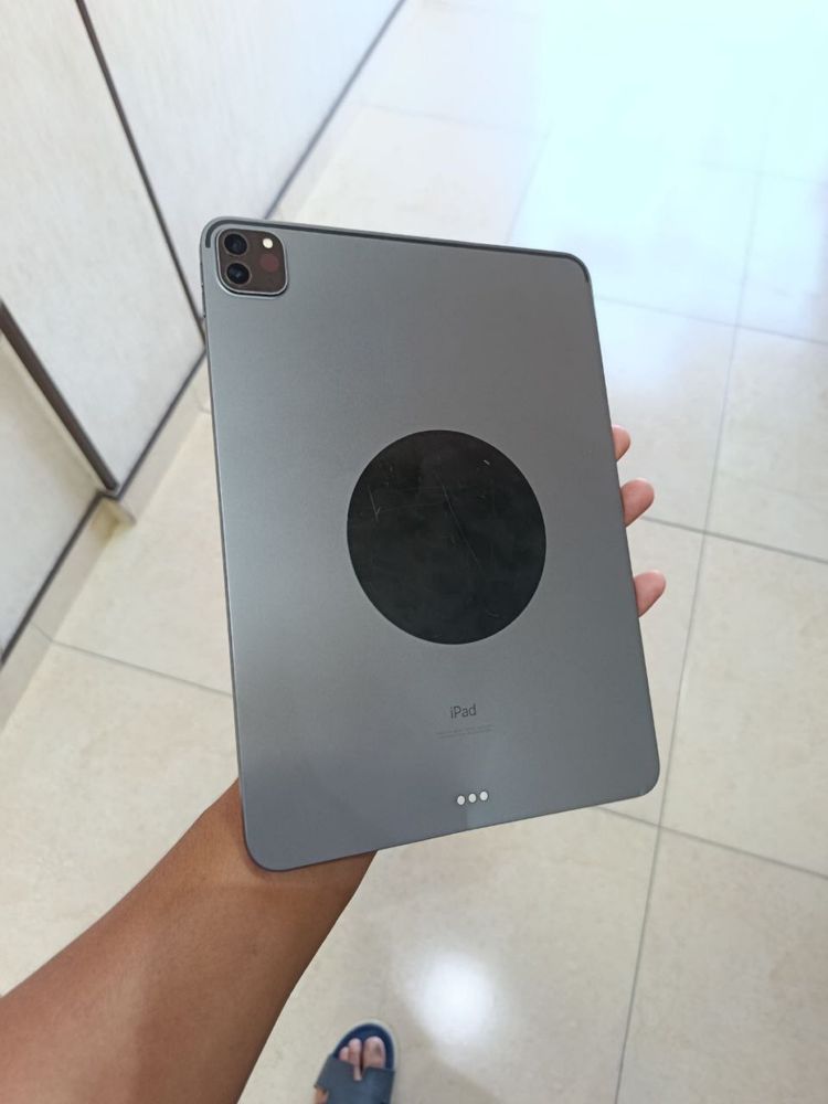 ipad pro 11 m1. 256g