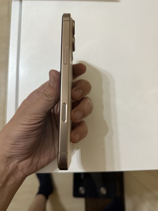 Продаю Iphone 16 Pro Max 256 gb Desert в идеальном состояние