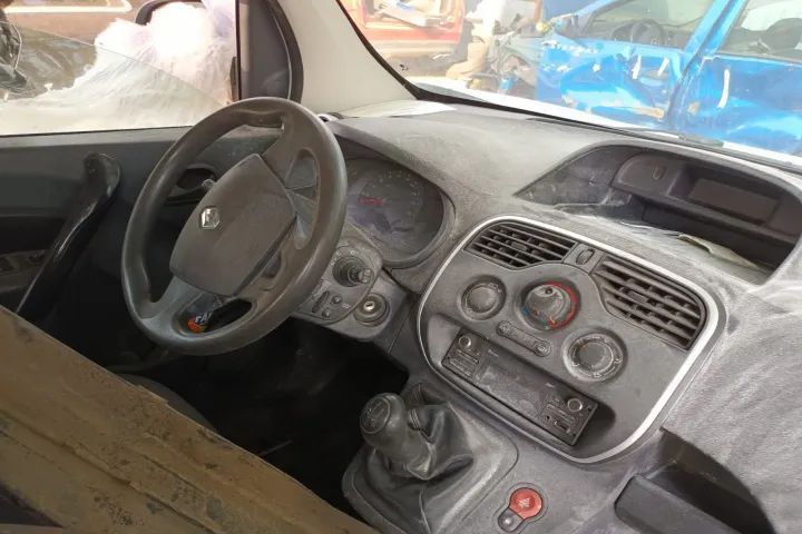 caseta de directie electroventilatoare macara geam stanga dreapta motoras stergatoare turbina kit injectie rampa injectoare injector  timonerie  Renault Kangoo 2 facelift, an 2018, motor 1.5 dci 90cp, cod motor K9K.628  dezmembrari