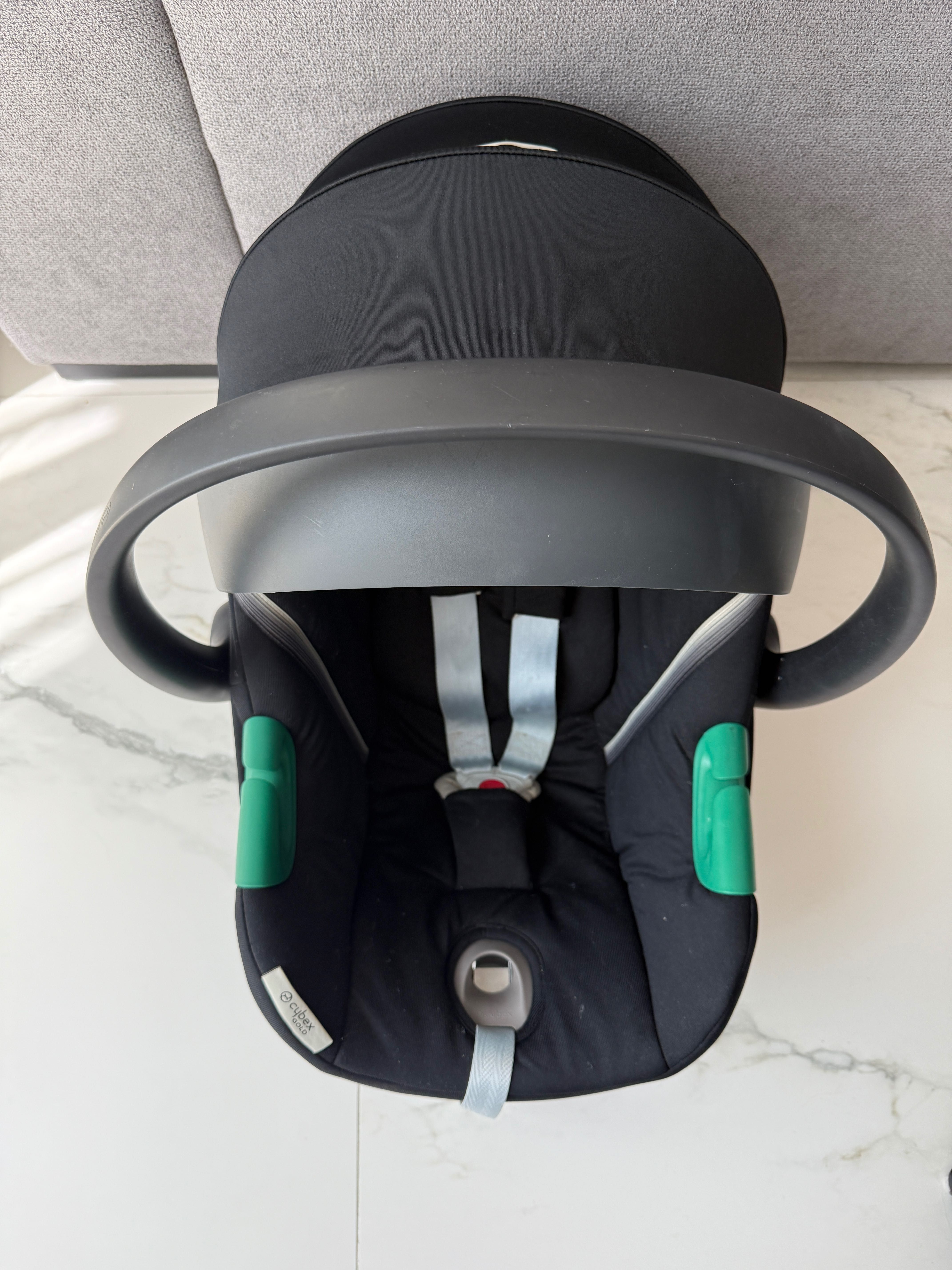 Кошче за кола Cybex Aton s2 i-size