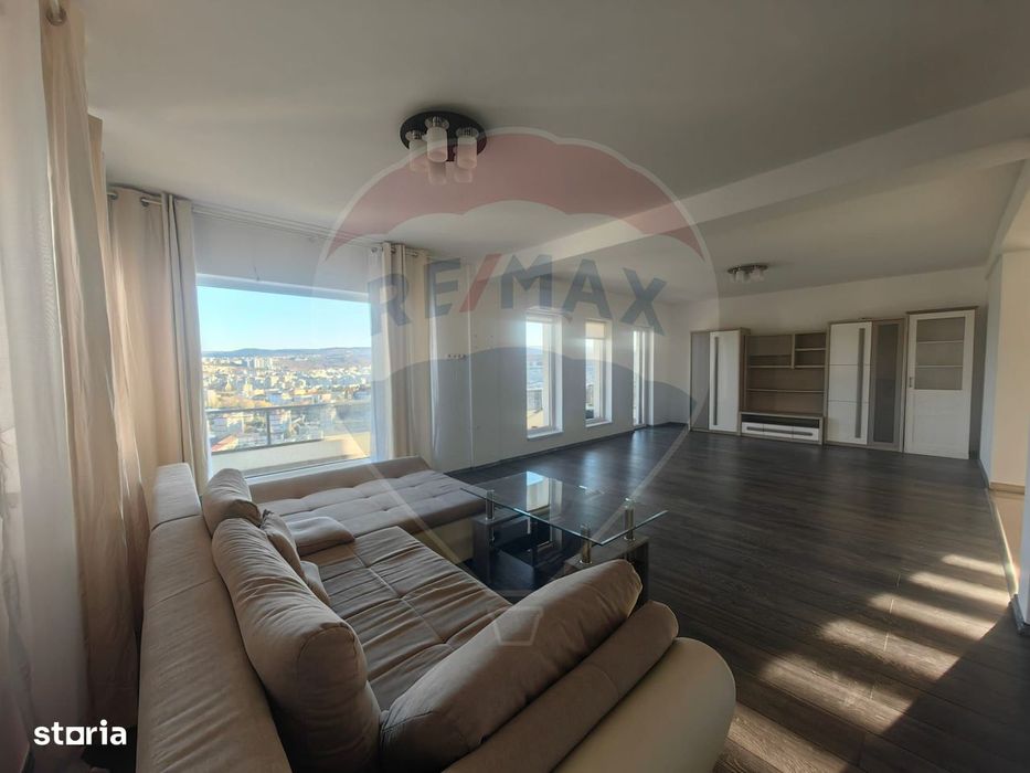 Casă tip duplex 4 camere de inchiriat