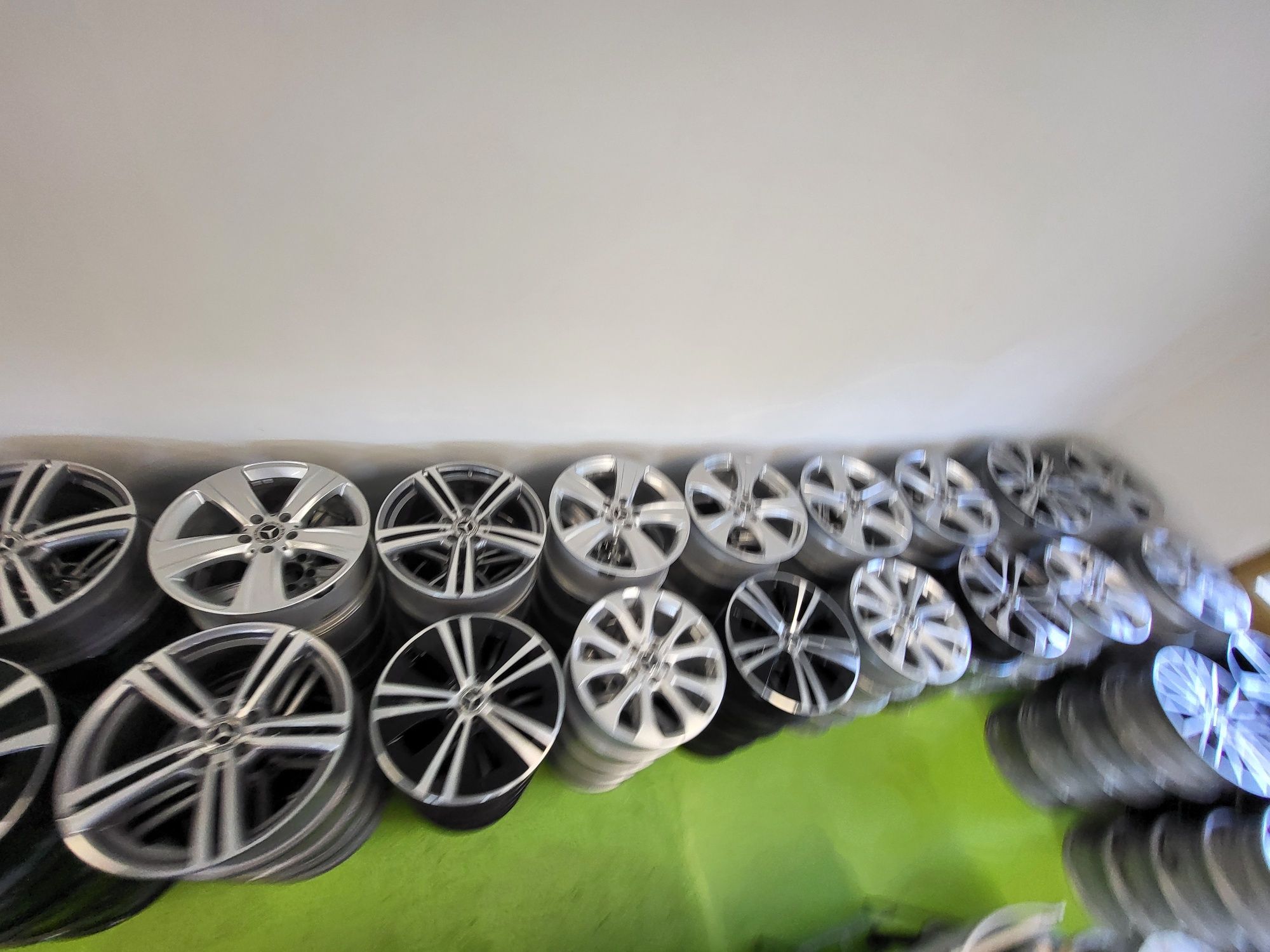 18 5x112 Mercedes E Class W213 спорт пакет 5х112 датчици