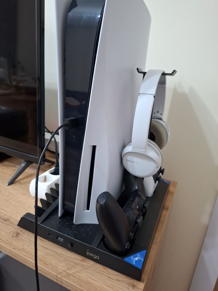 Ps 5 с два джойстика и игри