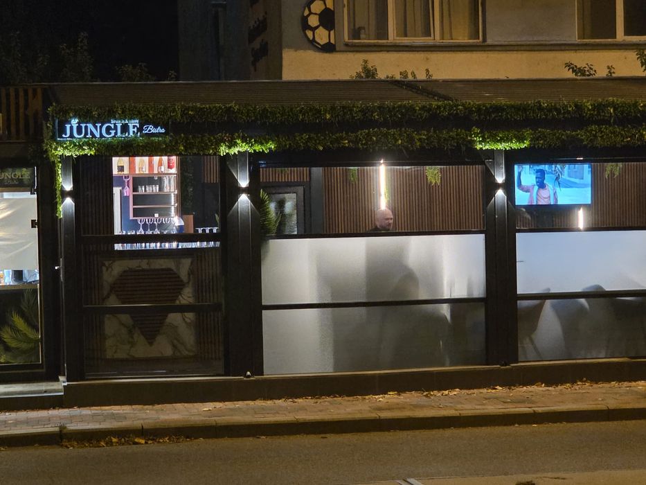 Evenimente de neuitat la JUNGLE Bistro-spațiu 30-35 persoane