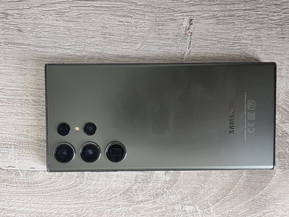 Samsung 23S Ultra 256 g.