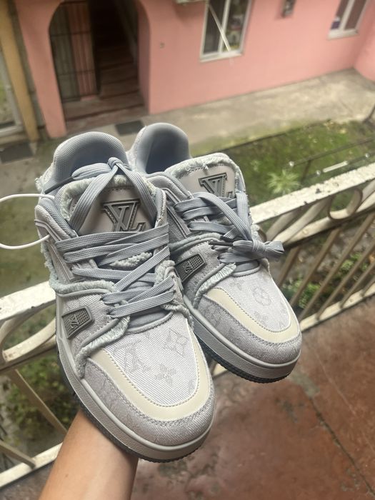 Adidadi louis vuitton