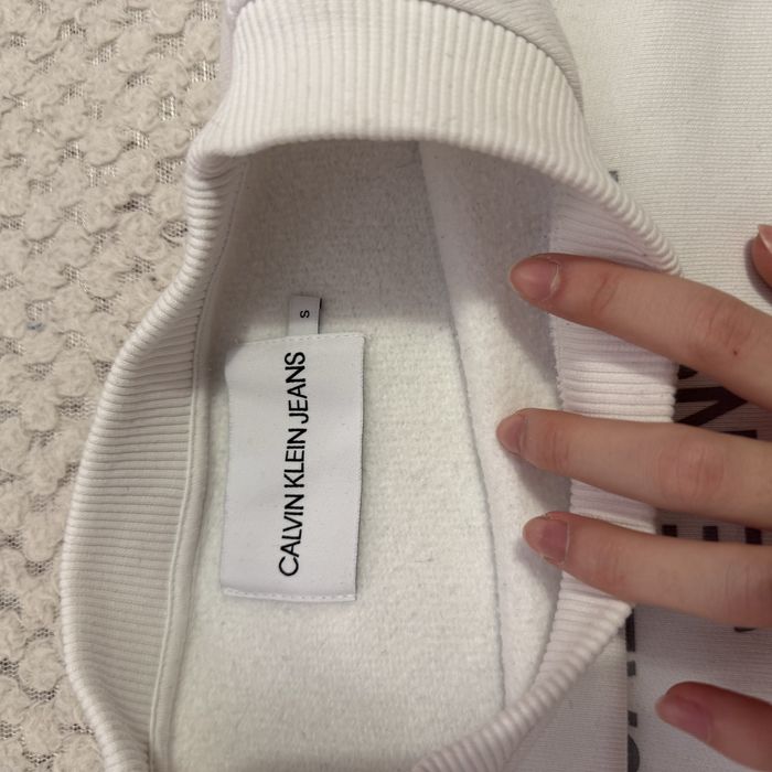 Бяло горнище Calvin Klein