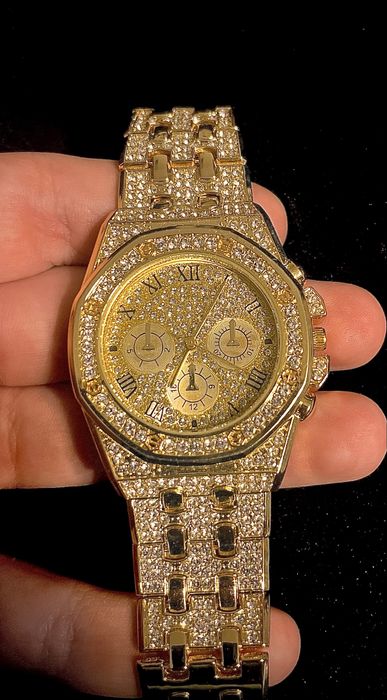 Audemars Piguet Royal Oak iced-out