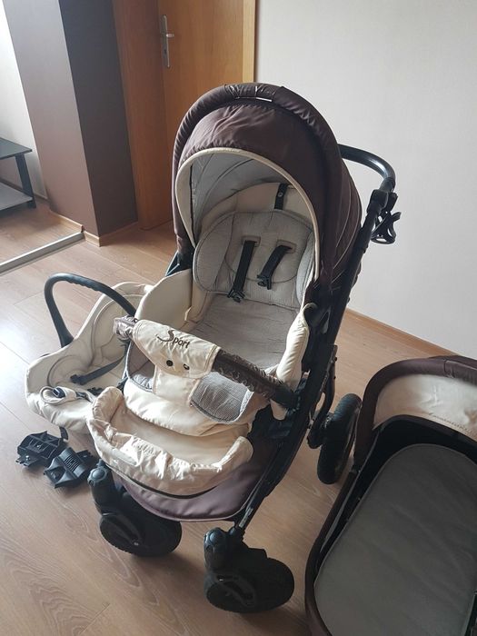 Бебешка количка, използвана