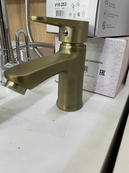 смеситель для раковины