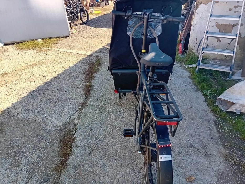 Vând bicicleta electrica