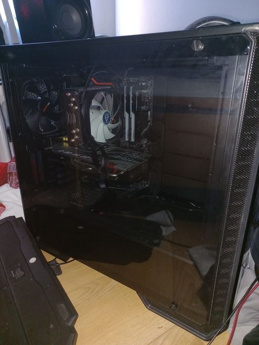 Vand urgent PC gaming Aorus