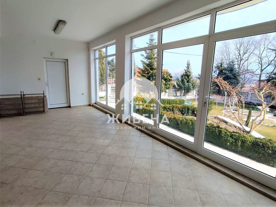 Дава се под наем Тристаен апартамент в Варна, м-т Евксиноград - 50 кв.м за 332 € - Снимка #10