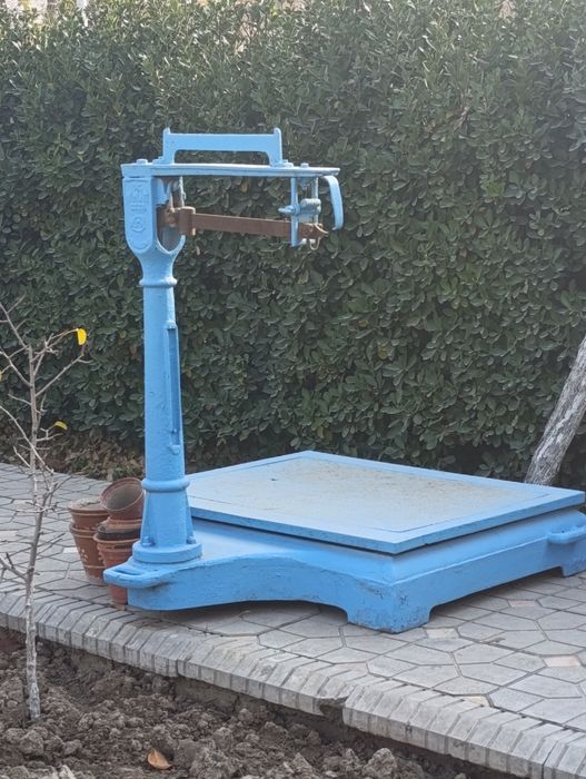 Тарози 1 тонналик