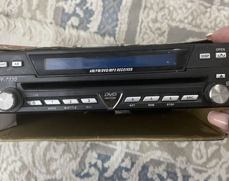 Продам аатомагнитолу