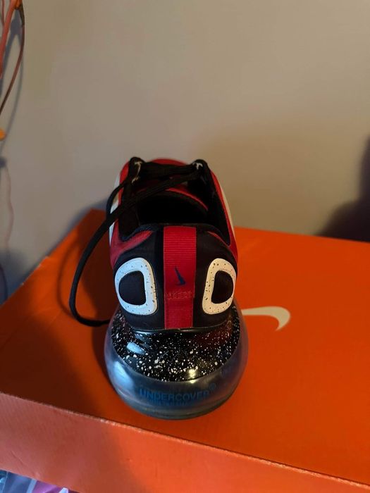 Оригинални маратонки Nike 720