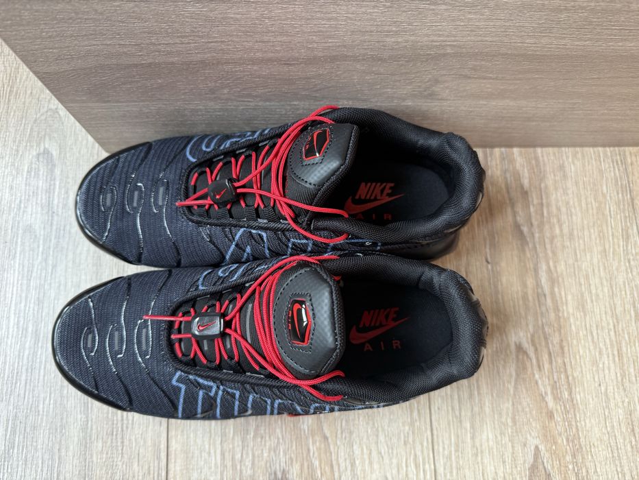 Nike Air Max Plus TN Tuned Air Black Red