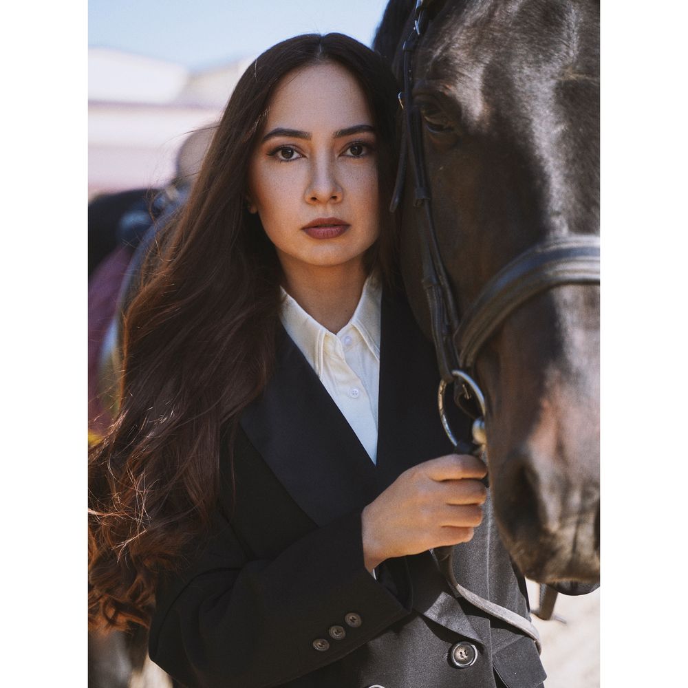 Профессиональный женский фотограф и ретушер. Ayollar fotografi.