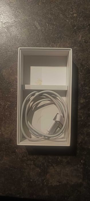 Телефон iPhone 4S