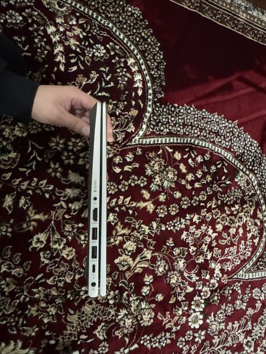 HP Pro-Book (13 dyum Core i3 11- поколение)