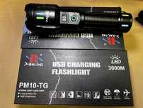 Най мощния Led тактически алуминиев фенер Li-ion power bank Tactical