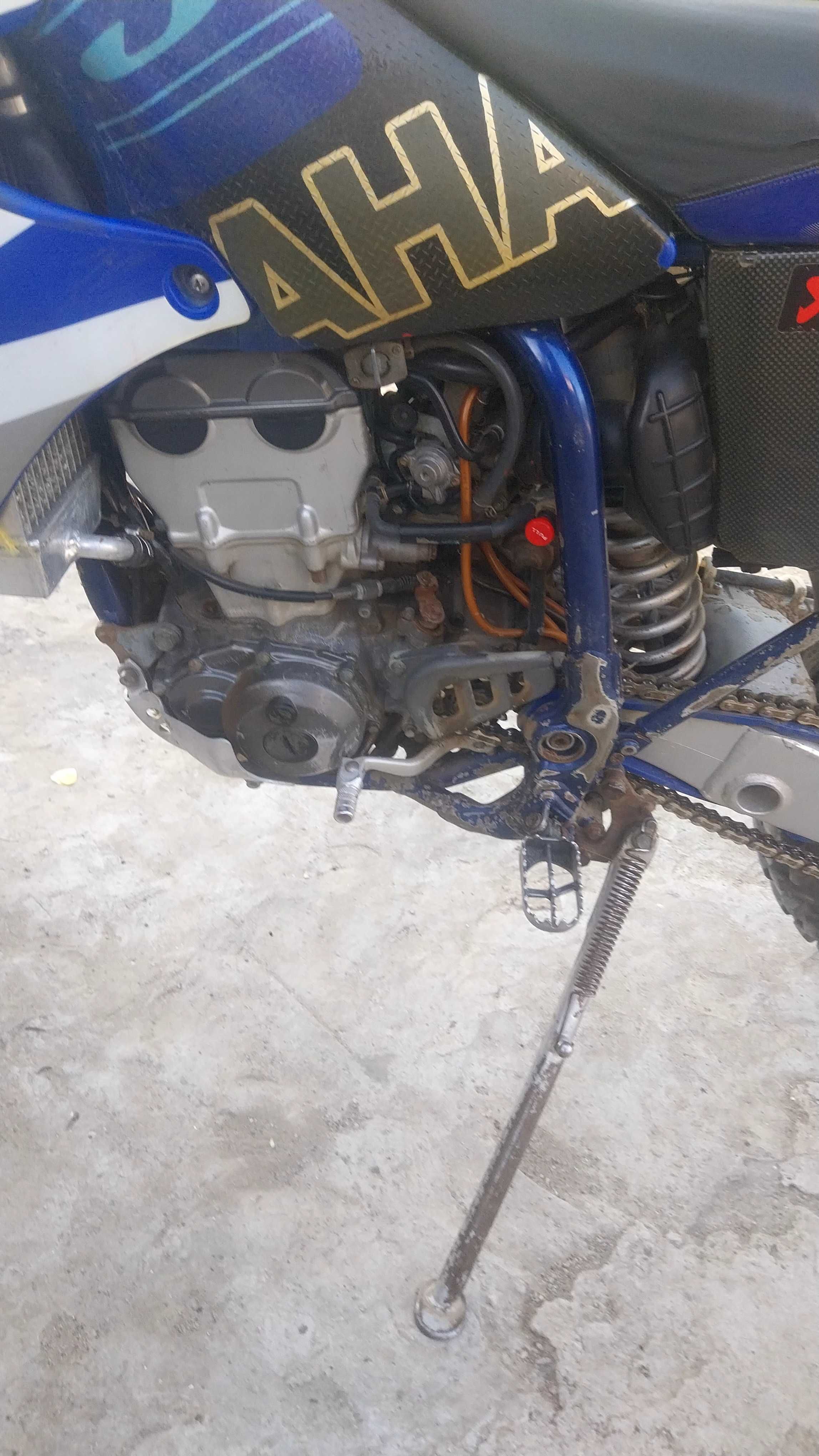 Yamaha WR 400 кубика