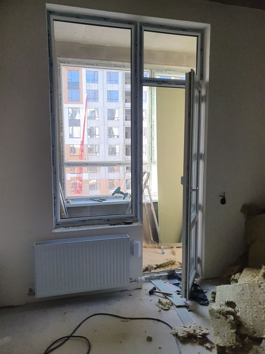 Продам окно и дверь новая