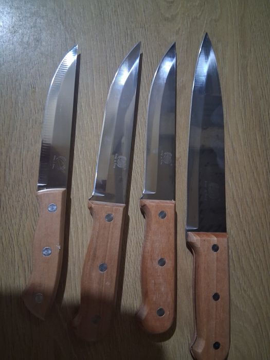 Set de cutite foarte bune si ascuțite