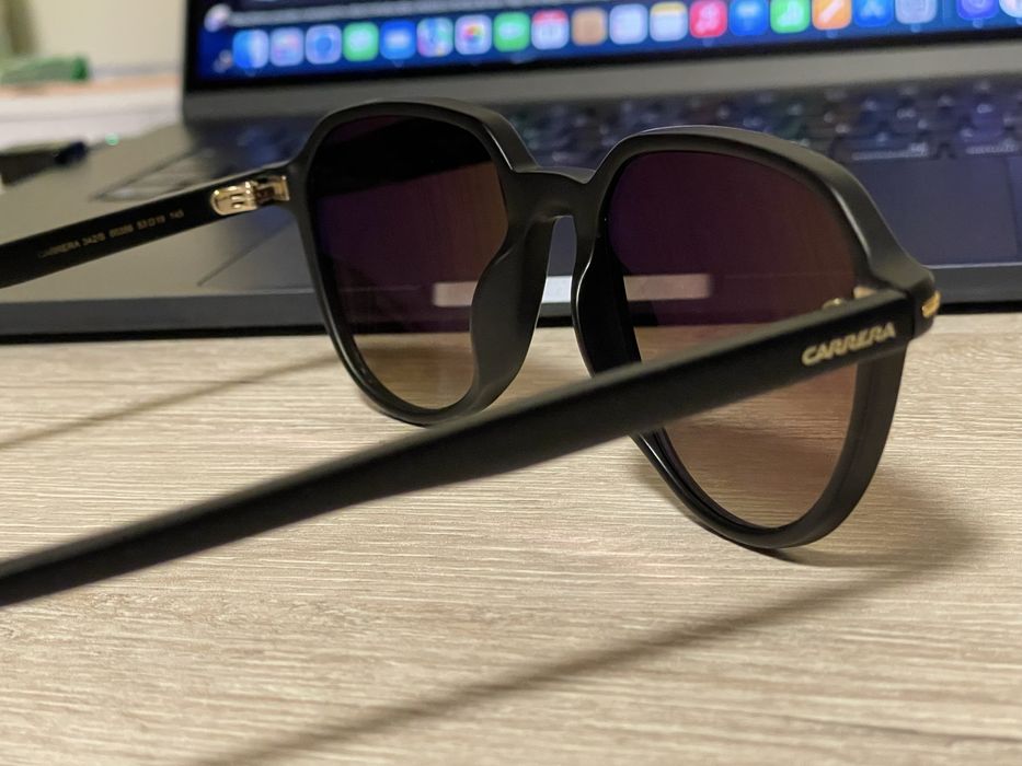 Слънчеви очила Carrera