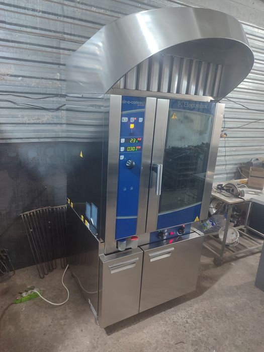 Конвекционная печь Electrolux с расстойкой