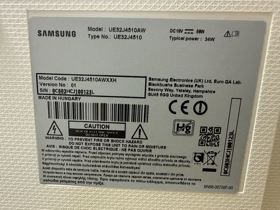 Televizor Samsung SMART 80cm 400 RON doar astazi !!!