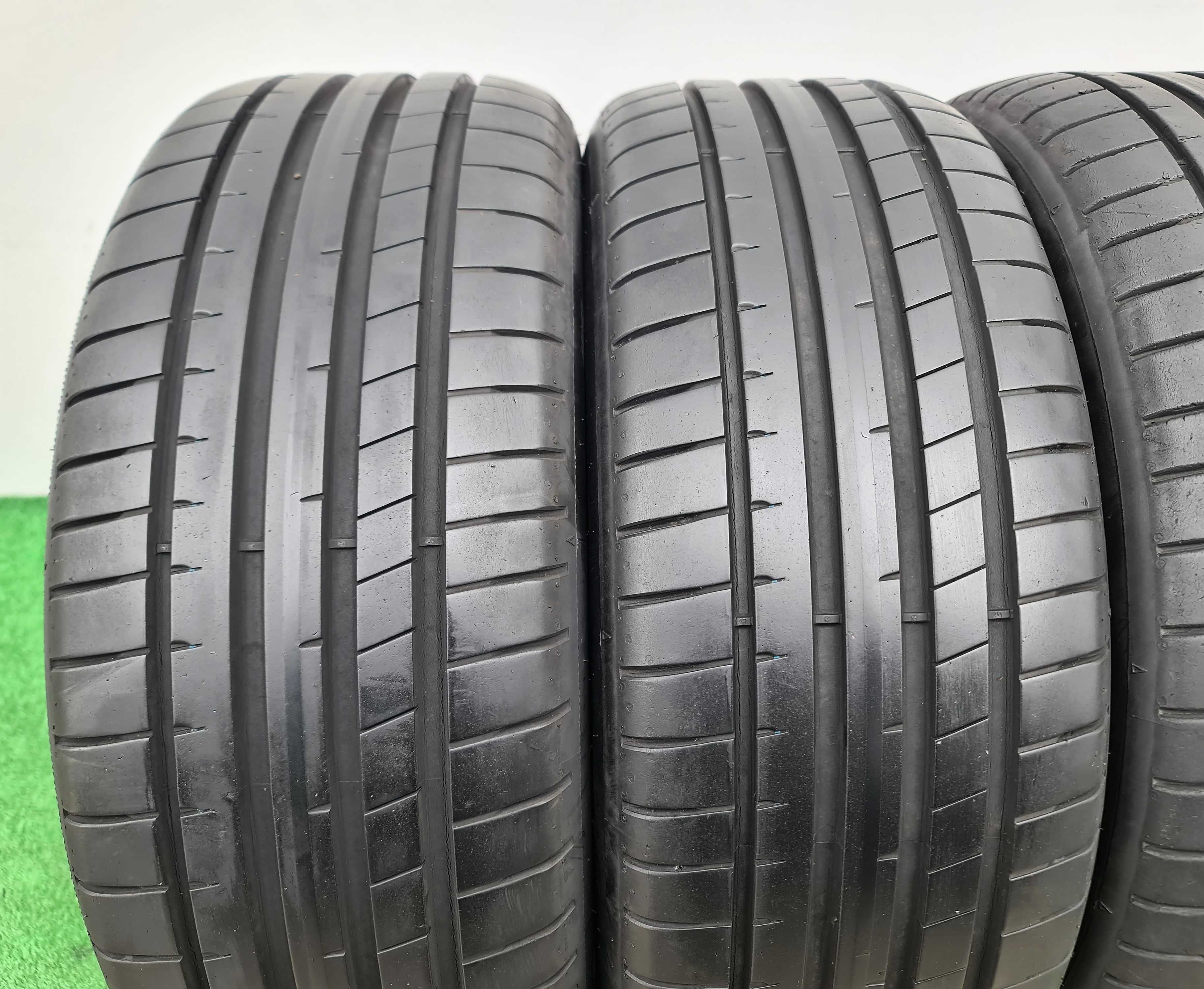 4бр. 225/45/19 DUNLOP Sport Maxx RT2 RFT