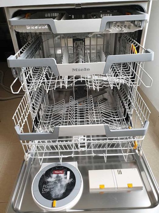 Miele Съдомиялна - AutoDos - Wi-Fi - Auto Open - Свободностояща