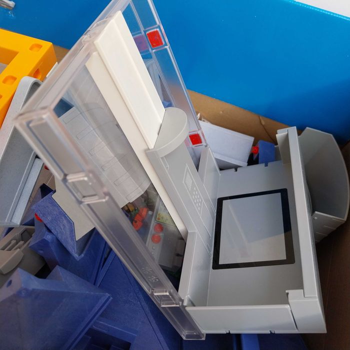 ТОП ОФЕРТА   Playmobil 4404 клиника / болница