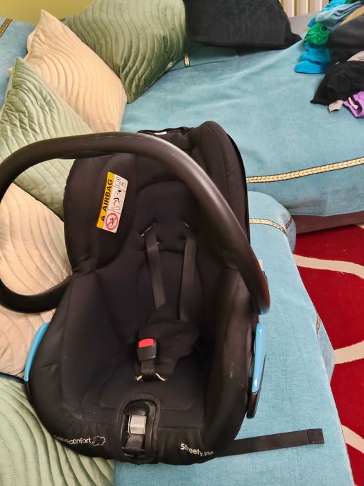 Scoică auto bebe confort streety fix
