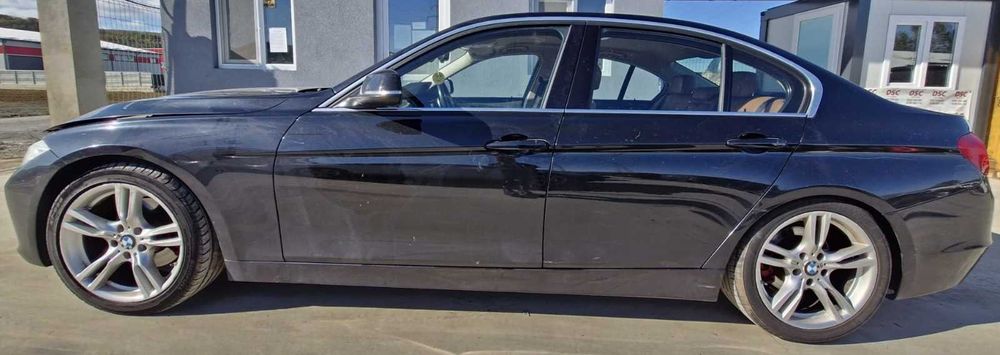 Dezmembrez BMW seria 3 F30 2.0D 184 CP N47D20C cutie automata 2012