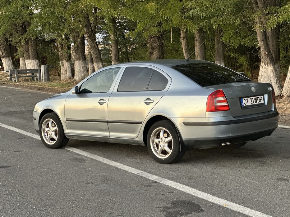 Vând Skoda Ocatvia 2