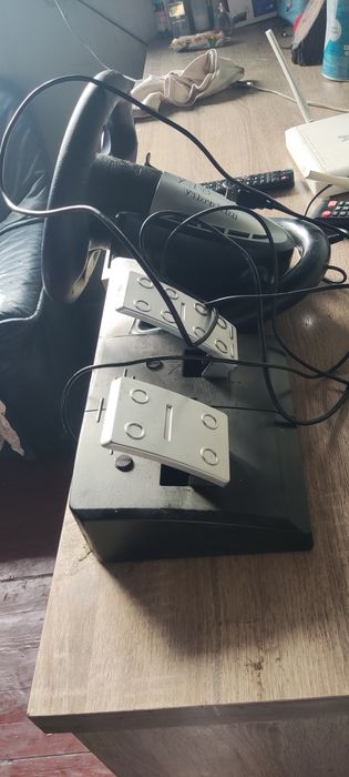 Волан за компютър и плейстейшън