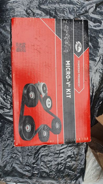 Mercedes Benz W203 C270 cdi (пистов ремък + 2 бр. ролки)