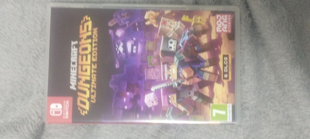 Joc Nintendo Minecraft dungens ultimate edition îl vând urgent