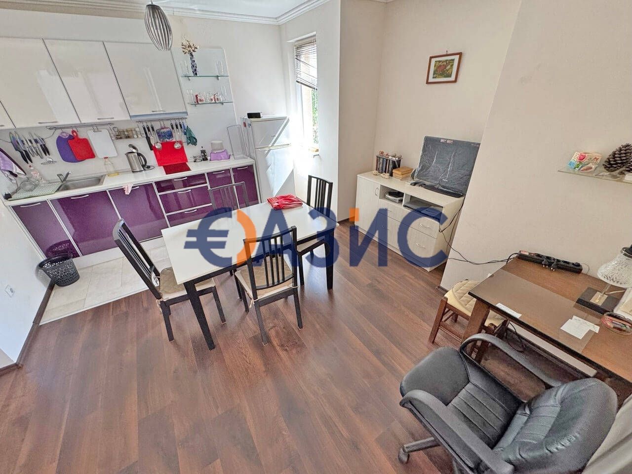 Двустаен апартамент в комплекс VIP Zone, 63 кв.м., Слънчев бряг,