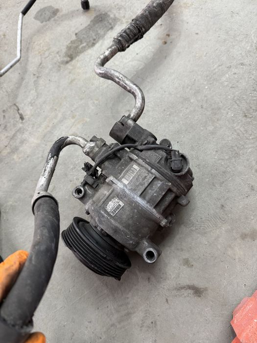 Compresor Aer conditionat a6 c7