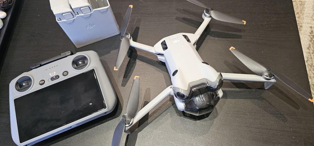 DJI MINI 4 PRO fly more combo