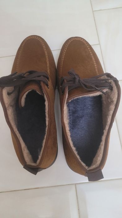 Продам мужские туфли -макасы