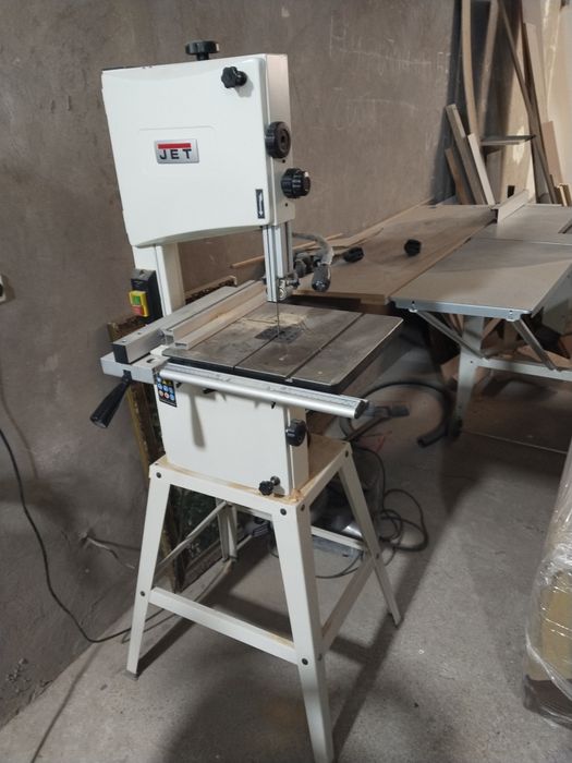 Распилочный станок ,лобзик