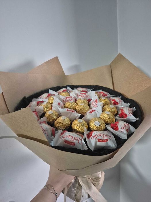 Buchete si compozitii dulci la comanda